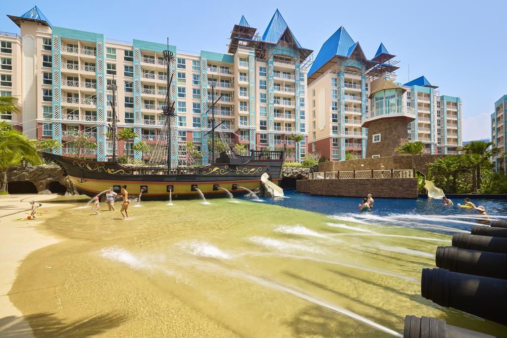 Grand Carribean By Tech Apartment Pattaya Exterior photo