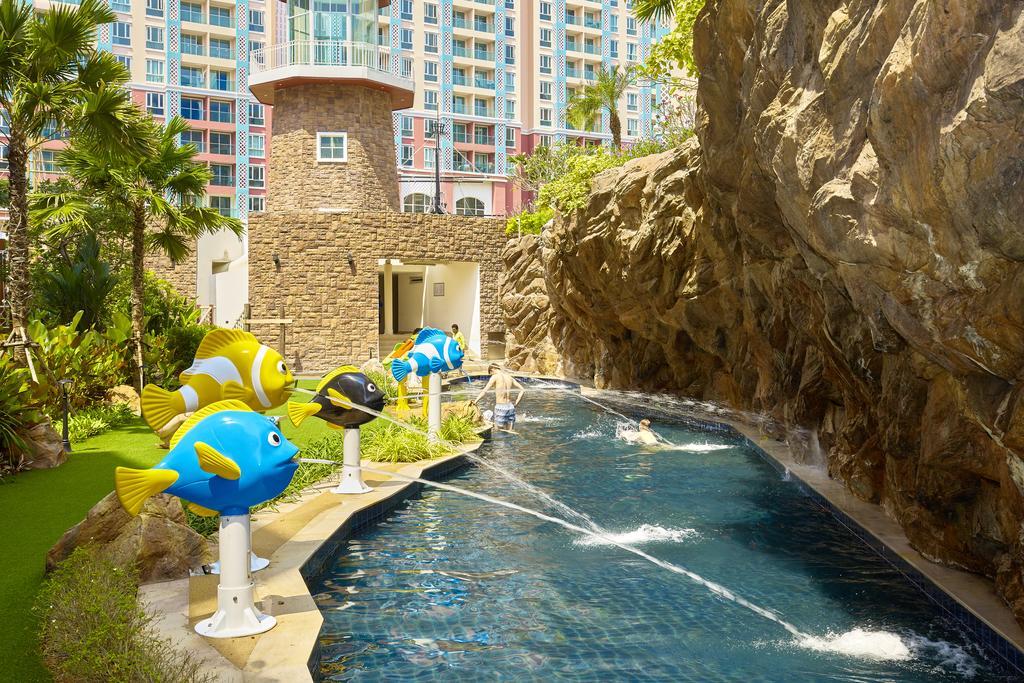Grand Carribean By Tech Apartment Pattaya Exterior photo